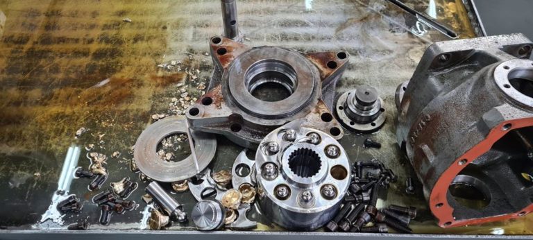 Dlaczego pompy hydrauliczne wymagają regeneracji?