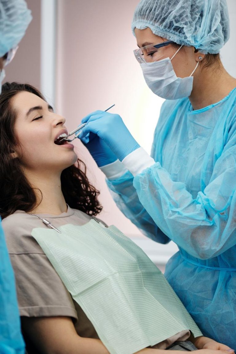 Gama profesjonalnych usług stomatologicznych