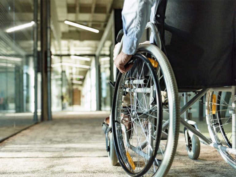 Sprzęt ortopedyczny i rehabilitacyjny