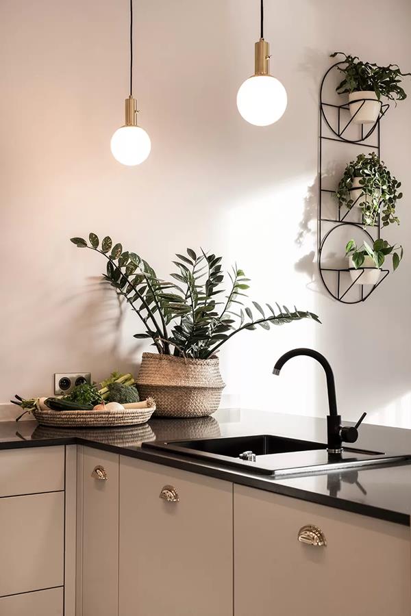 Bardzo piękne i jak najbardziej praktyczne kwietniki dla was wszystkich